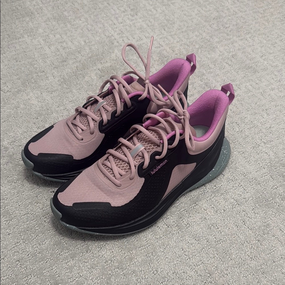 lululemon athletica Blissfeel Trail running shoes size 7.5